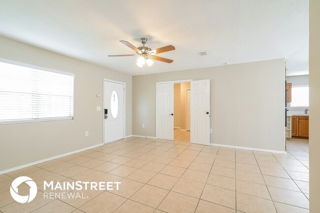 1742 Citrus View Ct