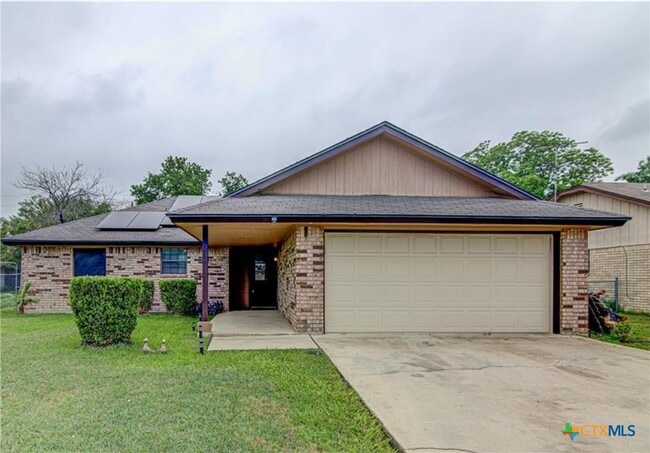 Building Photo - 1905 Moonlight Dr