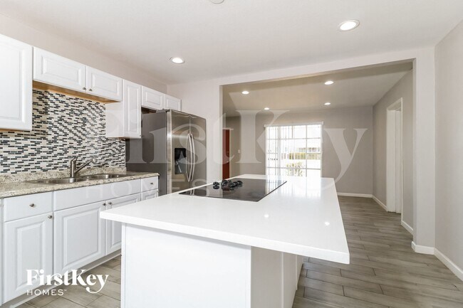 Photo - 2735 W Royal Palm Rd