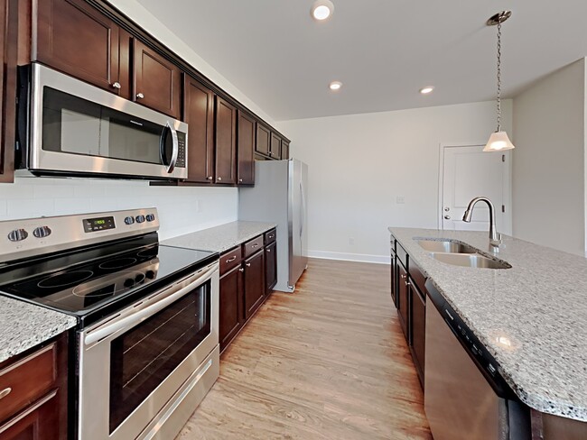 Photo - 417 Bluewater Dr