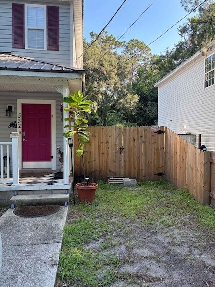 Photo - 332 St George Ave