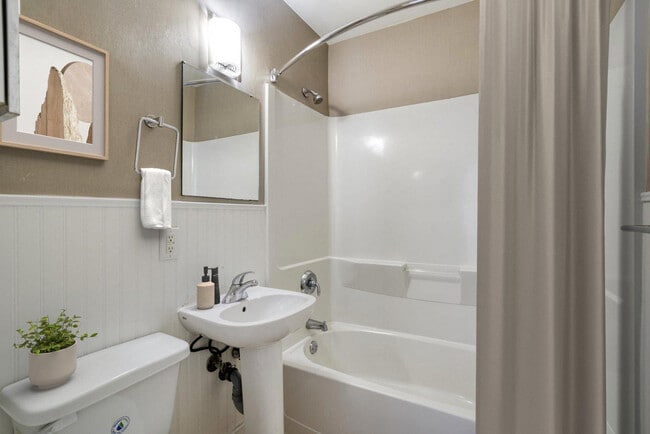 Photo - Hargrave Place