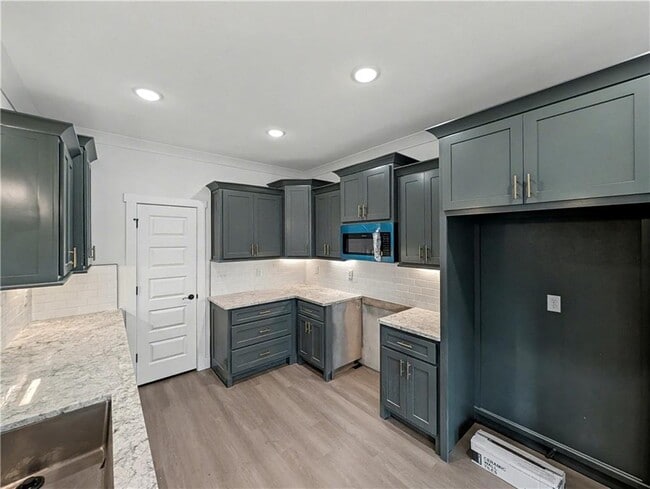 Photo - 43 Blairgowrie Dr