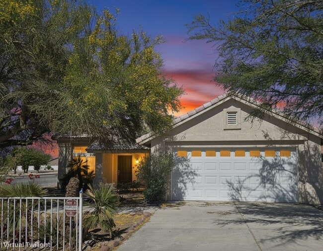 Building Photo - 13987 El Cajon Dr