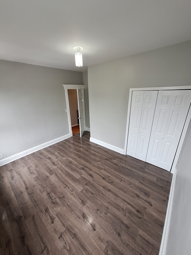 Photo - 98 Main St Unit Apt 2R