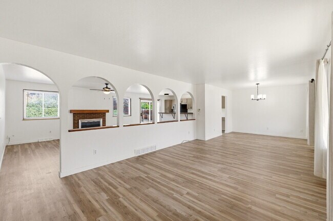 Photo - Huge Backyard - Remodeled 3 Bedroom 1.5 Bath Ready ASAP!