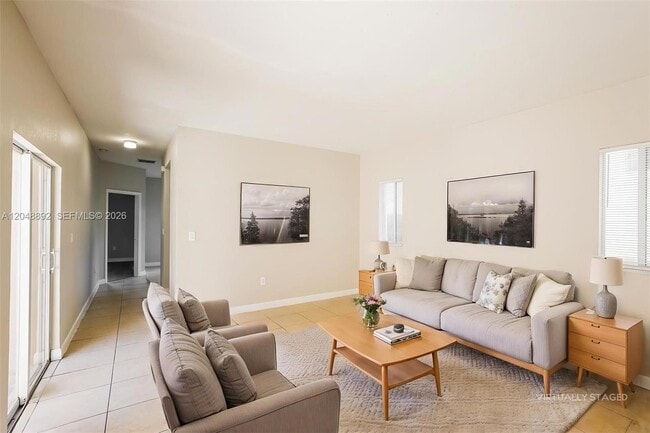 216 SE 32nd Terrace