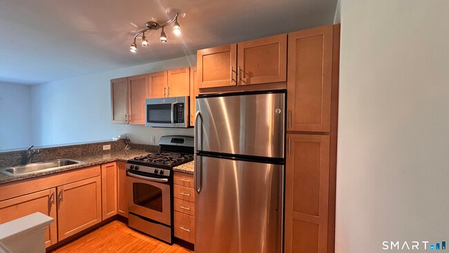 Photo - 26 School House Dr Unit 204