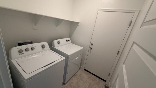 Photo - 39990 W Sunland Dr