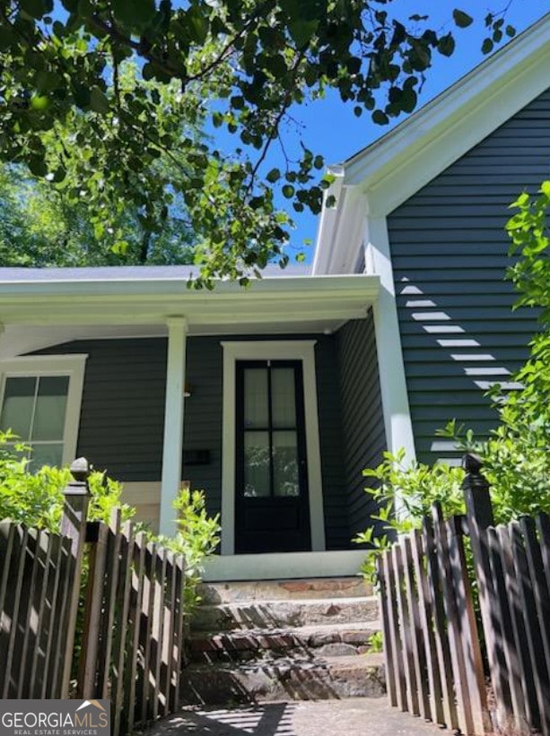 Photo - 630 Woodward Ave SE