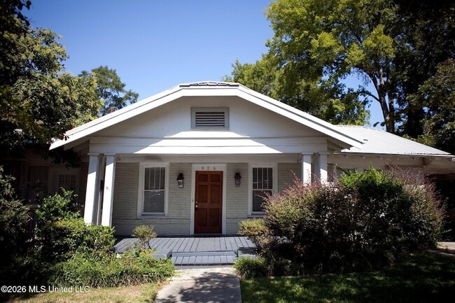 Building Photo - 926 Carlisle St