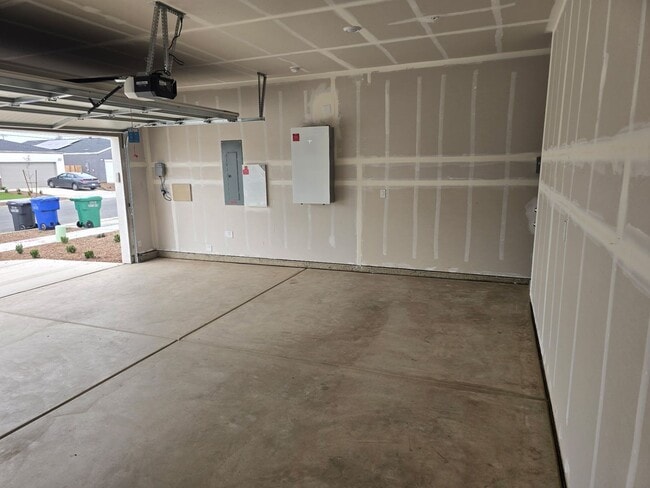 Photo - 3 BR 2 BA New Build home available now