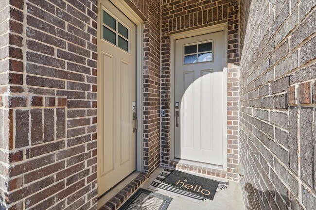Photo - A self-contained living space (In-law suite) attached to the primary single-family home calling f...