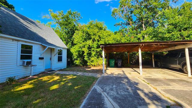 Photo - 2604 N Locust St