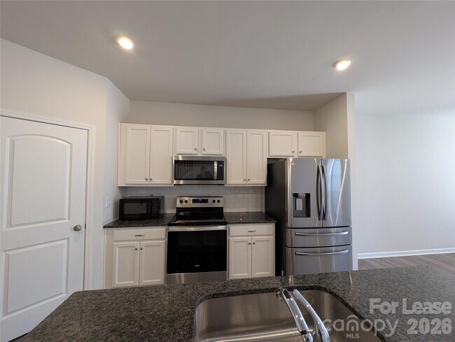 Photo - 3340 Blf Hl Ln