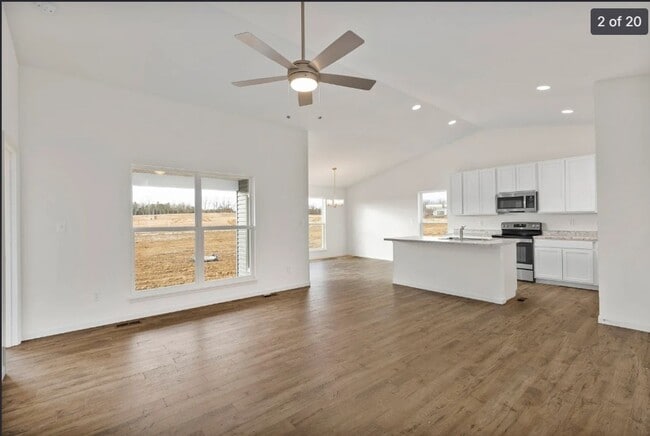 Photo - 443 Sweetgrass Dr