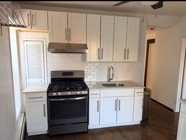 Photo - 236 Grove St