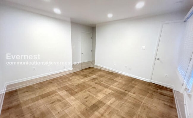 Photo - 16318 Taconic Cir