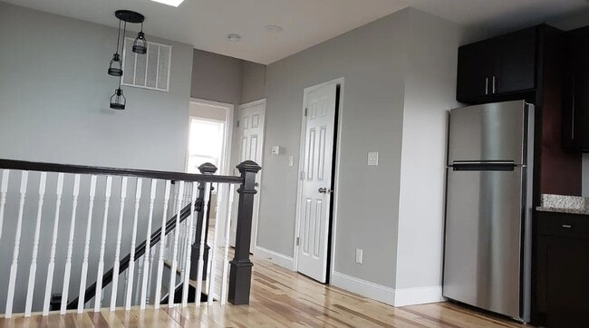 Building Photo - 2918 Guilford Ave Unit 3
