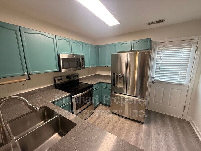 Photo - 2145 Pavilion Ct