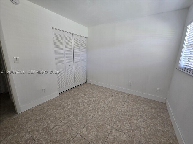 Photo - 3396 Foxcroft Rd Unit 113