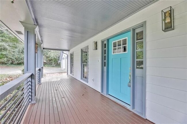 Photo - 1863 Bill Murdock Rd