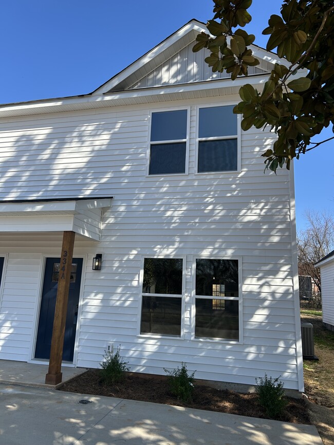 Photo - 334 Bailey St Townhome