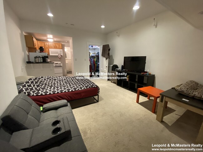 Photo - 380 Commonwealth Ave Unit 2