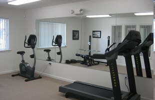 Photo - Avila Avenue Apartments