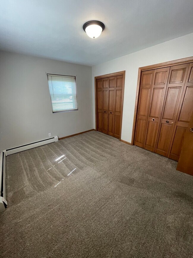 1344 Meadow Ln Unit B