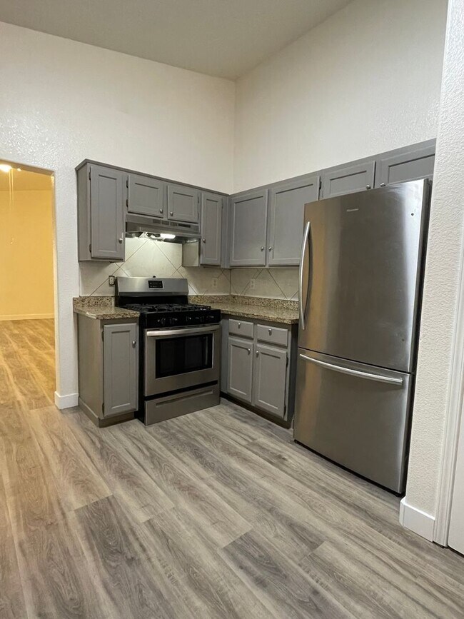 Photo - Newly Renovated 4 Bd/2 Ba Home in North La...