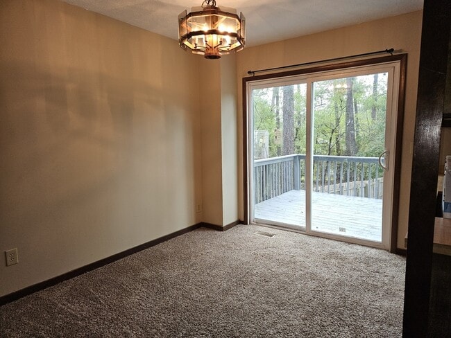 Photo - 831 Rumford Pl