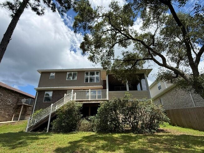 Photo - 231 Gracie Ln
