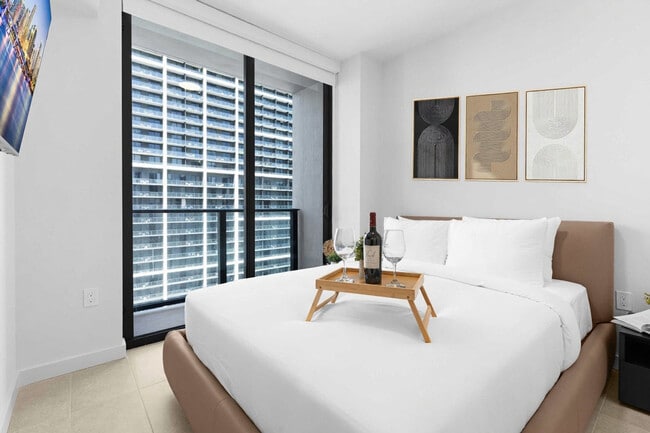 Photo - 501 NE 1st Ave Unit SI ID1509614P