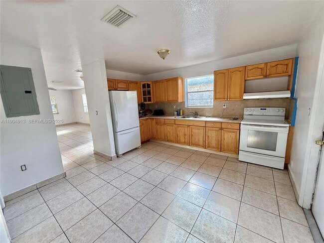 Photo - 1325 NW 75th Terrace