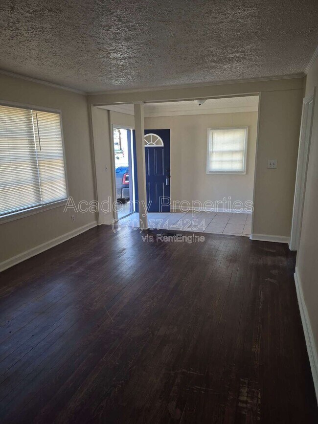 Photo - 2190 Jernigan Dr SE