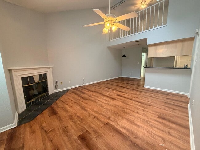 Photo - 2436 Nugget Ln