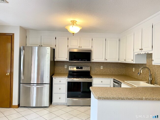 Photo - 139 Songbird Ln Unit 139