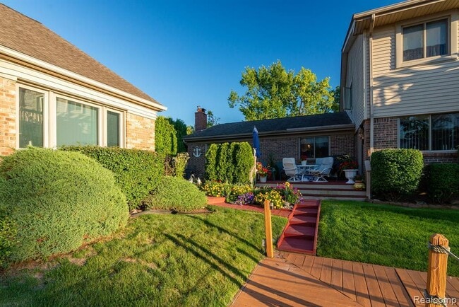 Photo - 27870 Reo Rd Unit A