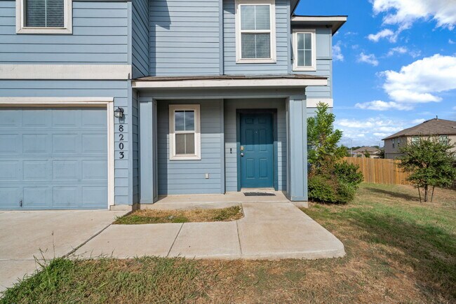 Photo - 8203 Rocky Pebble