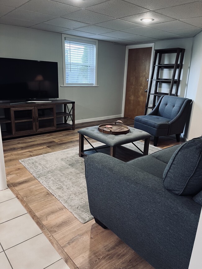 Photo - 26 Winsor St Unit Beautiful one bed apartment