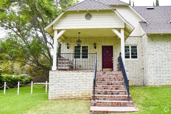 Building Photo - 8325 La Bajada Ave Rental