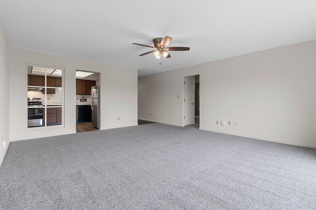 Old Orchard Luxury Apartment Homes