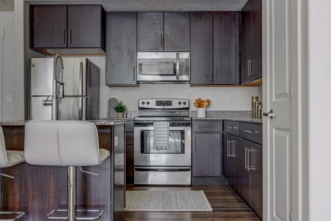 Eaglewood Lofts GR MR (25 of 53)