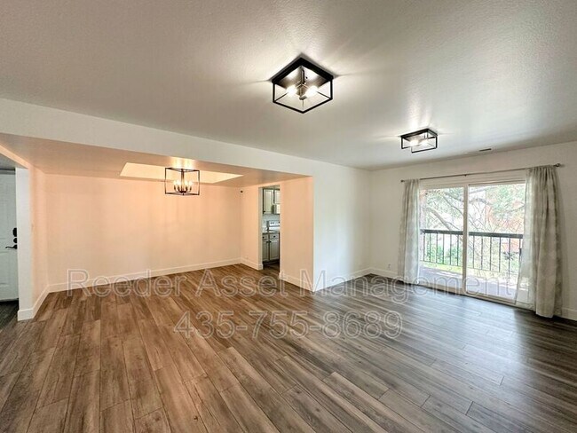 Photo - 5500 Springtree Ln Unidad G