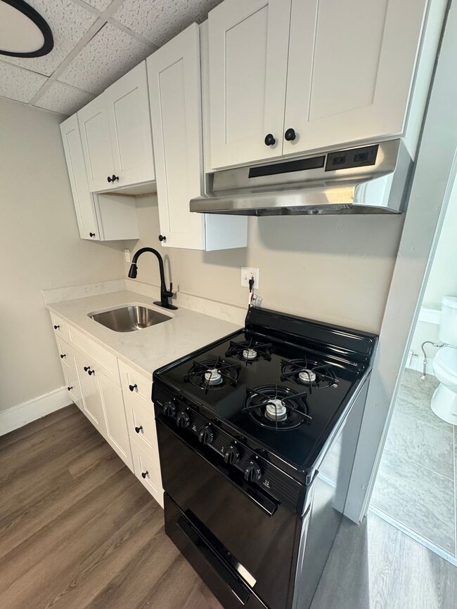 Photo - 21-23 Cedar Street-Unit 5 Unit 5