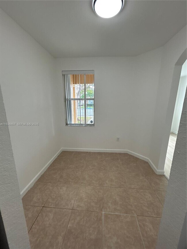 Photo - 230 SE 29th Ave