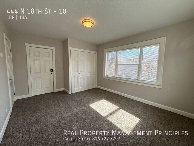 Photo - 444 N 18th St Unidad 10
