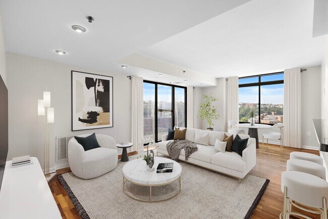 Photo - 700 1st St Unidad 13D-R