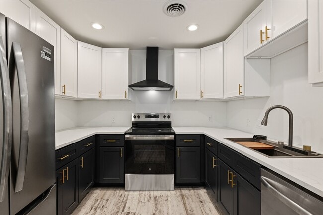 Building Photo - 909 Silber Rd Unit 11